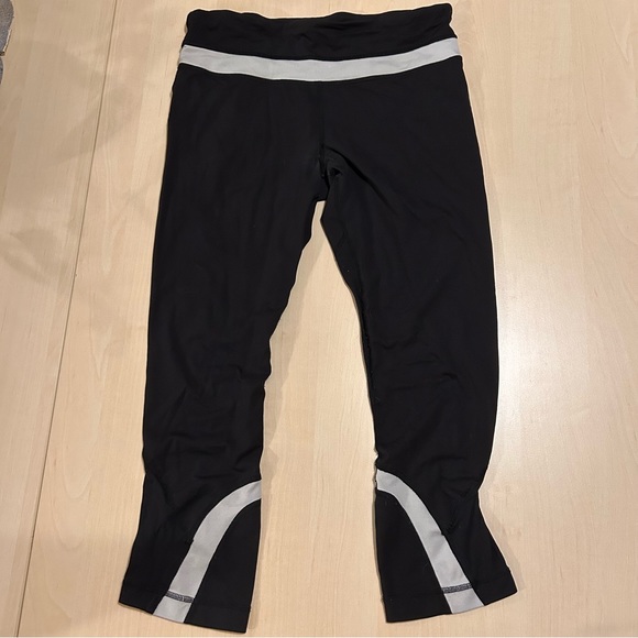 lululemon run inspired crop II - Picture 2 of 7